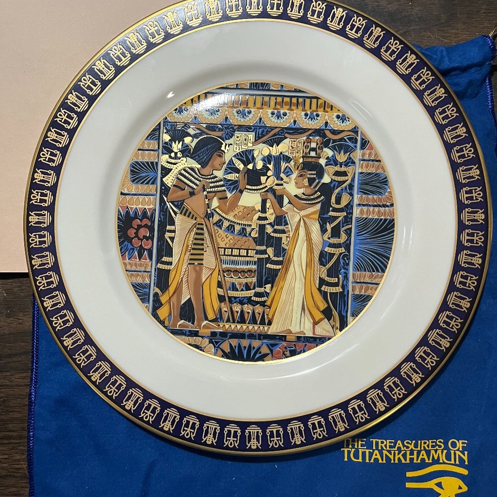COLLECTOR RARE PLATES KING TUT